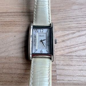 Relic ladies rectangular silver tone fashion watch NEW BATTERY